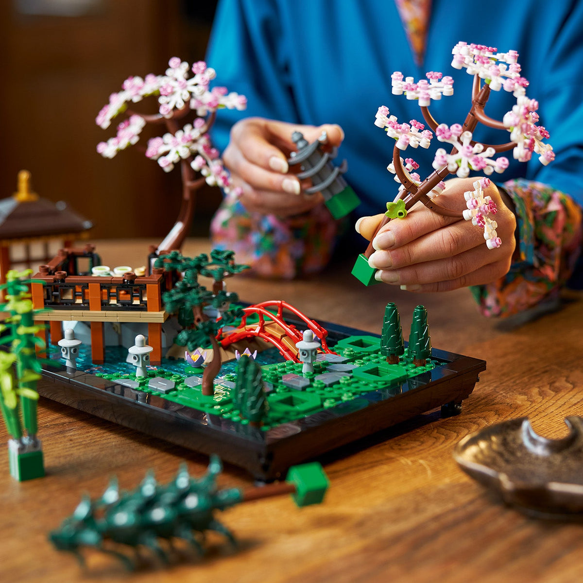 LEGO? Icons Tranquil Garden