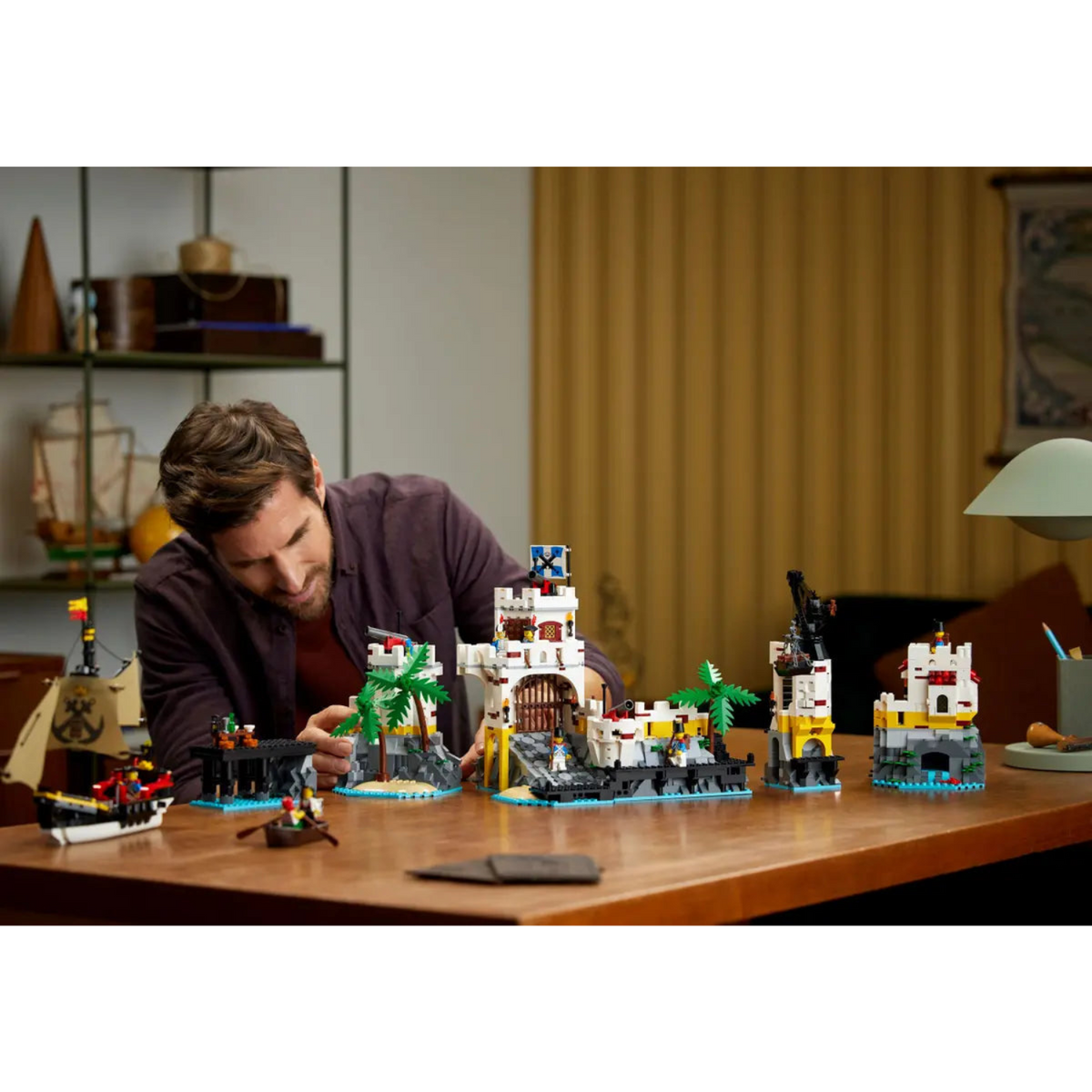 LEGO? Icons Eldorado Fortress