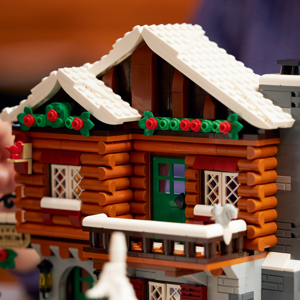 LEGO? Icons Alpine Lodge