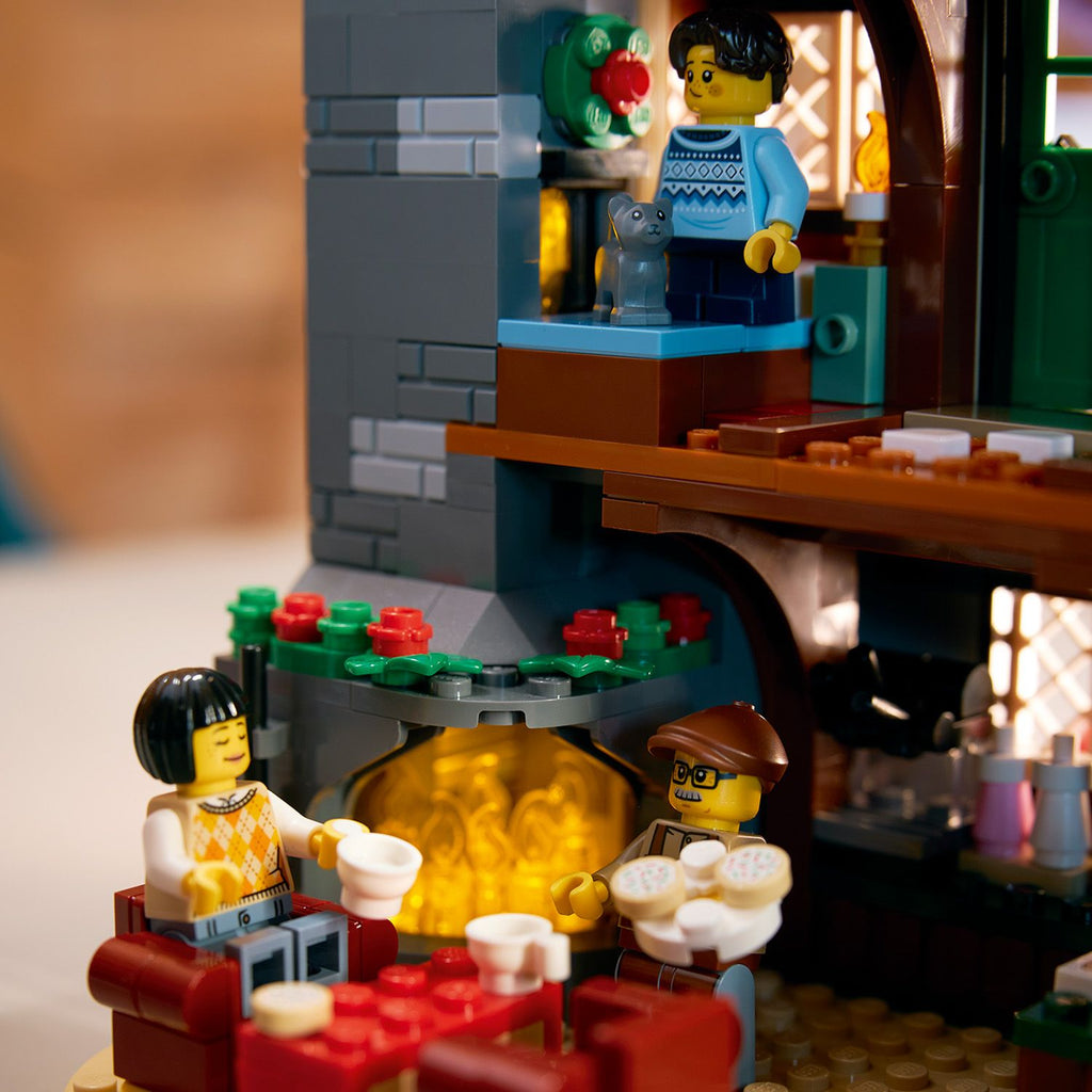 LEGO? Icons Alpine Lodge