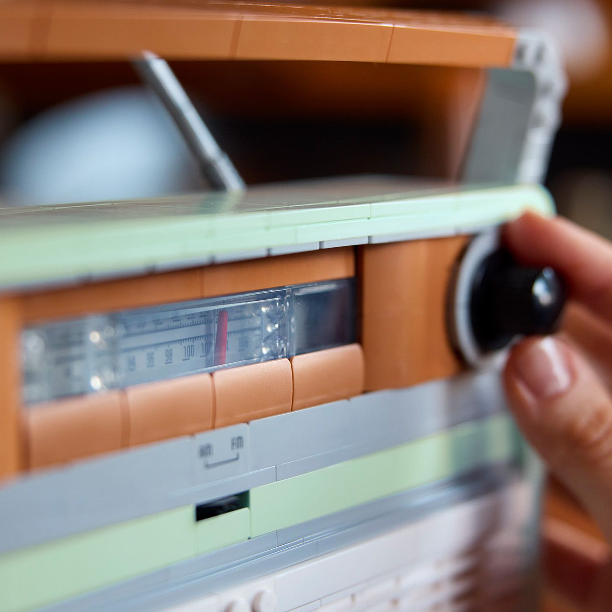 LEGO? Icons Retro Radio