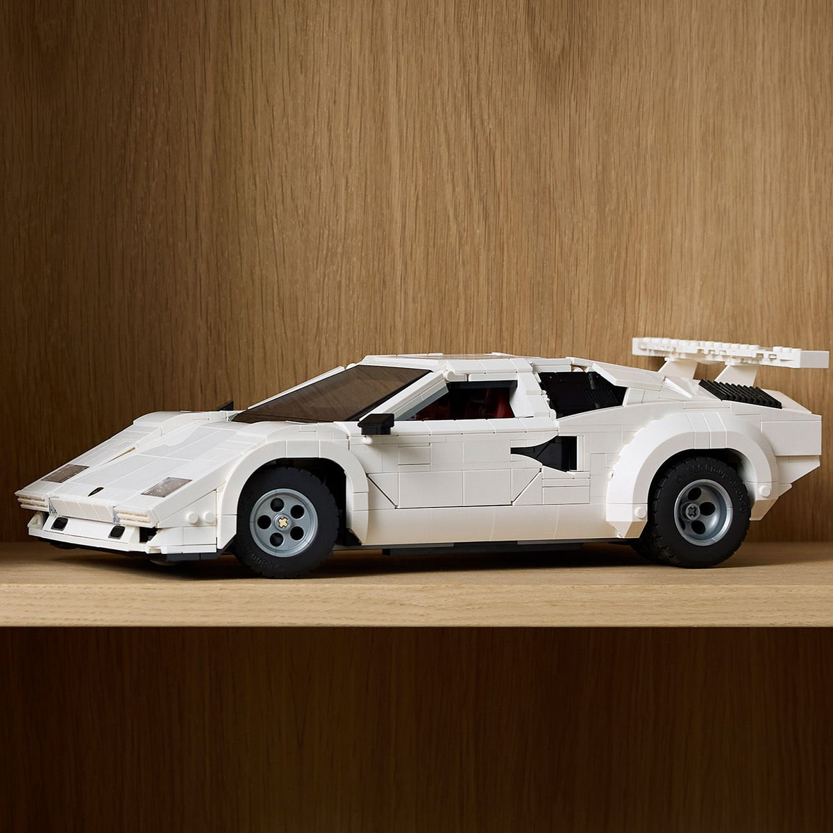 LEGO? Icons Lamborghini Countach 5000 Quattrovalvole