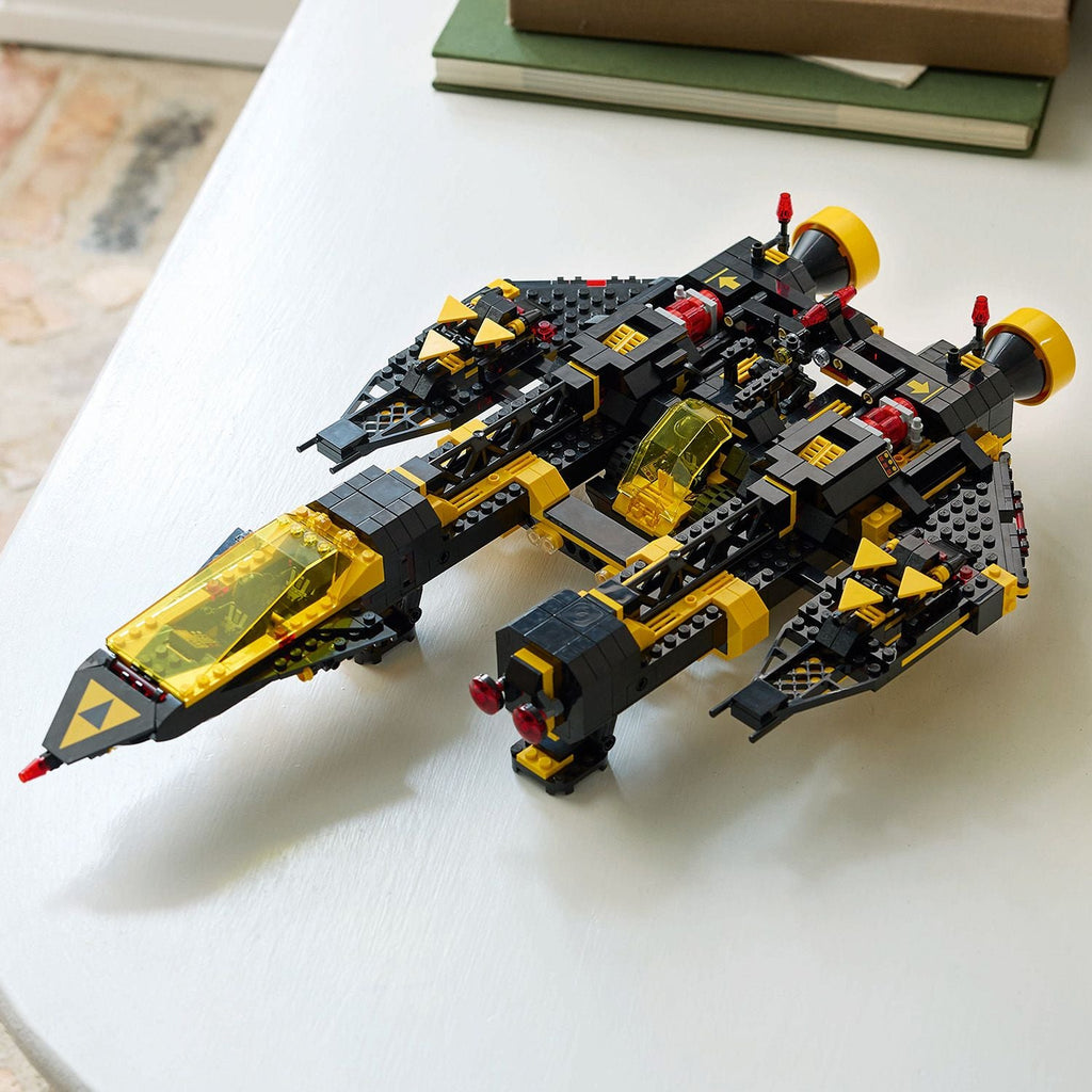 LEGO? Icons Blacktron Renegade