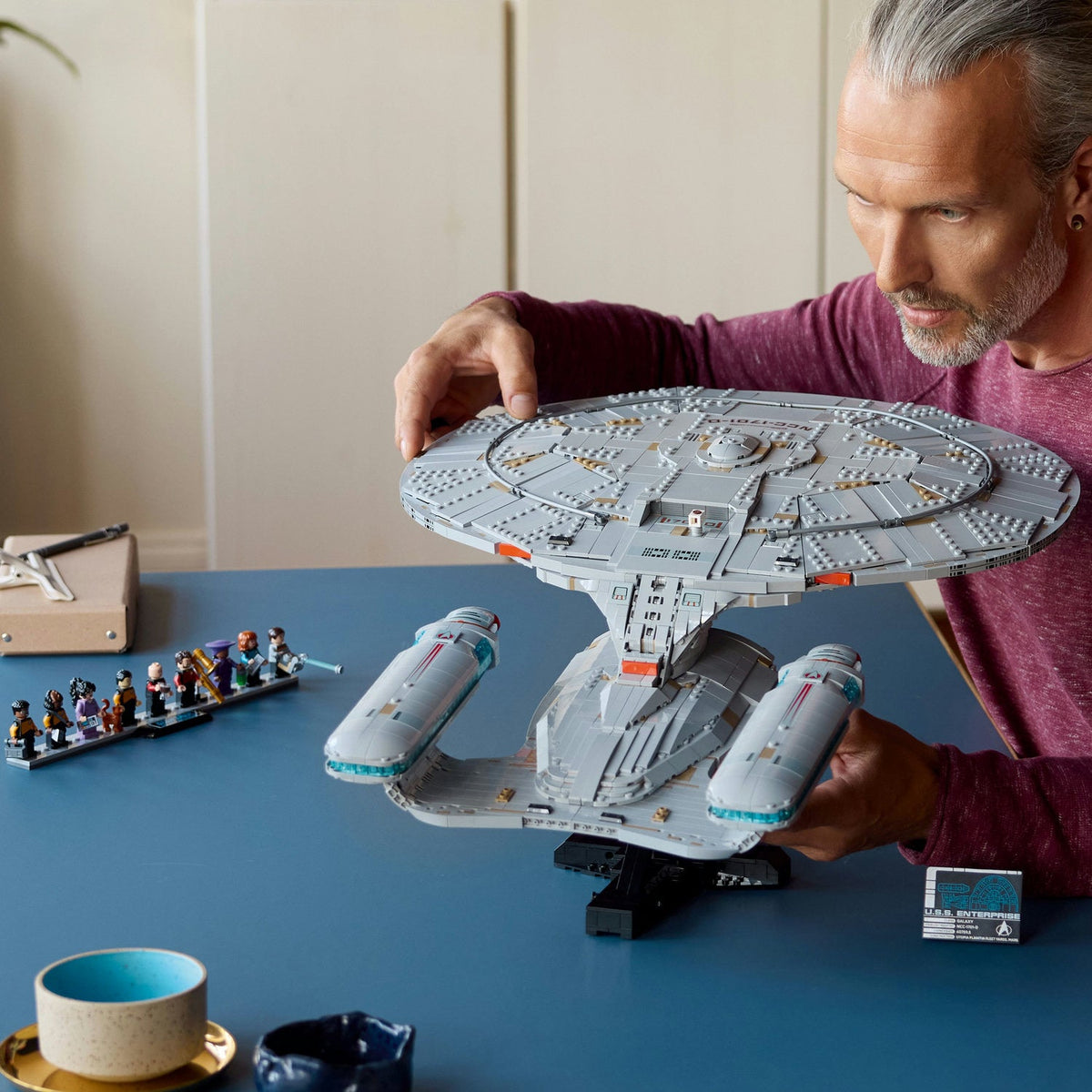 LEGO? Icons Star Trek: U.S.S. Enterprise NCC-1701-D?