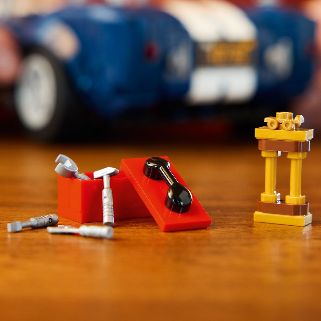 LEGO? Icons Shelby Cobra 427 S/C