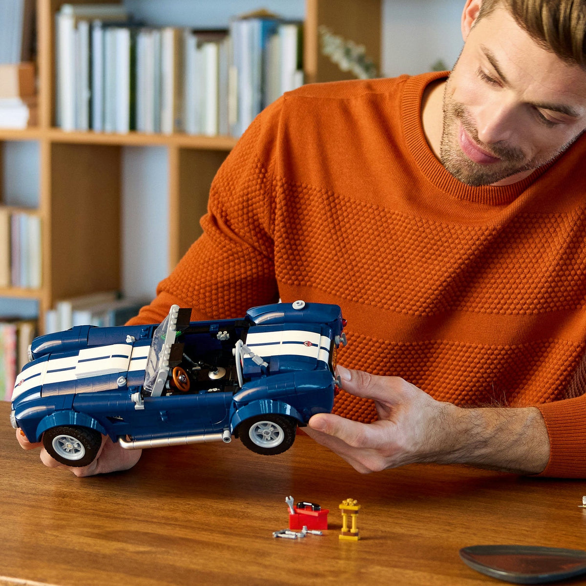 LEGO? Icons Shelby Cobra 427 S/C