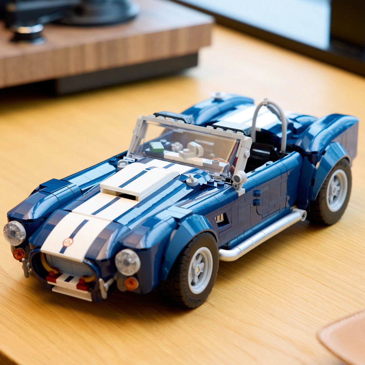 LEGO? Icons Shelby Cobra 427 S/C