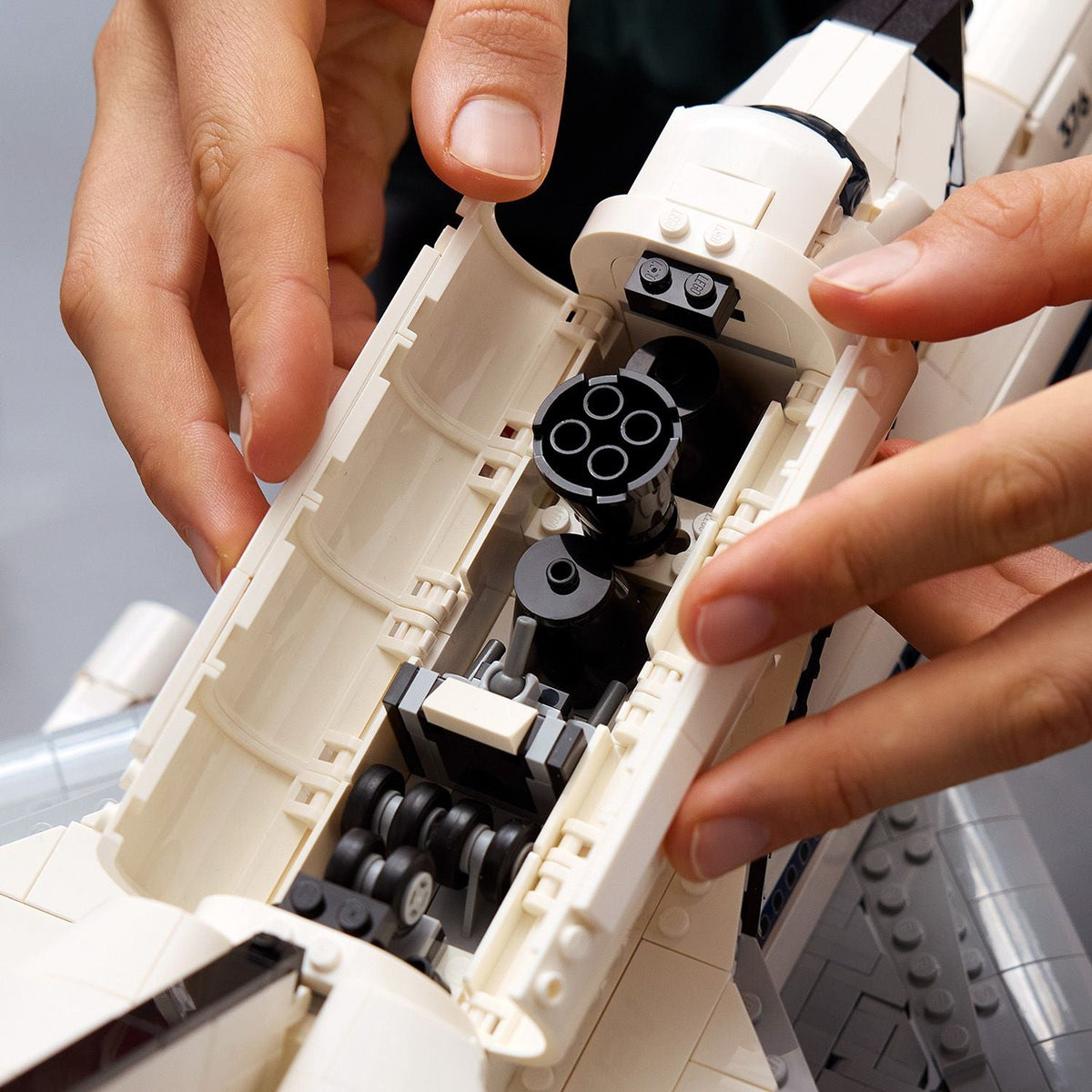 LEGO? Icons Shuttle Carrier Aircraft