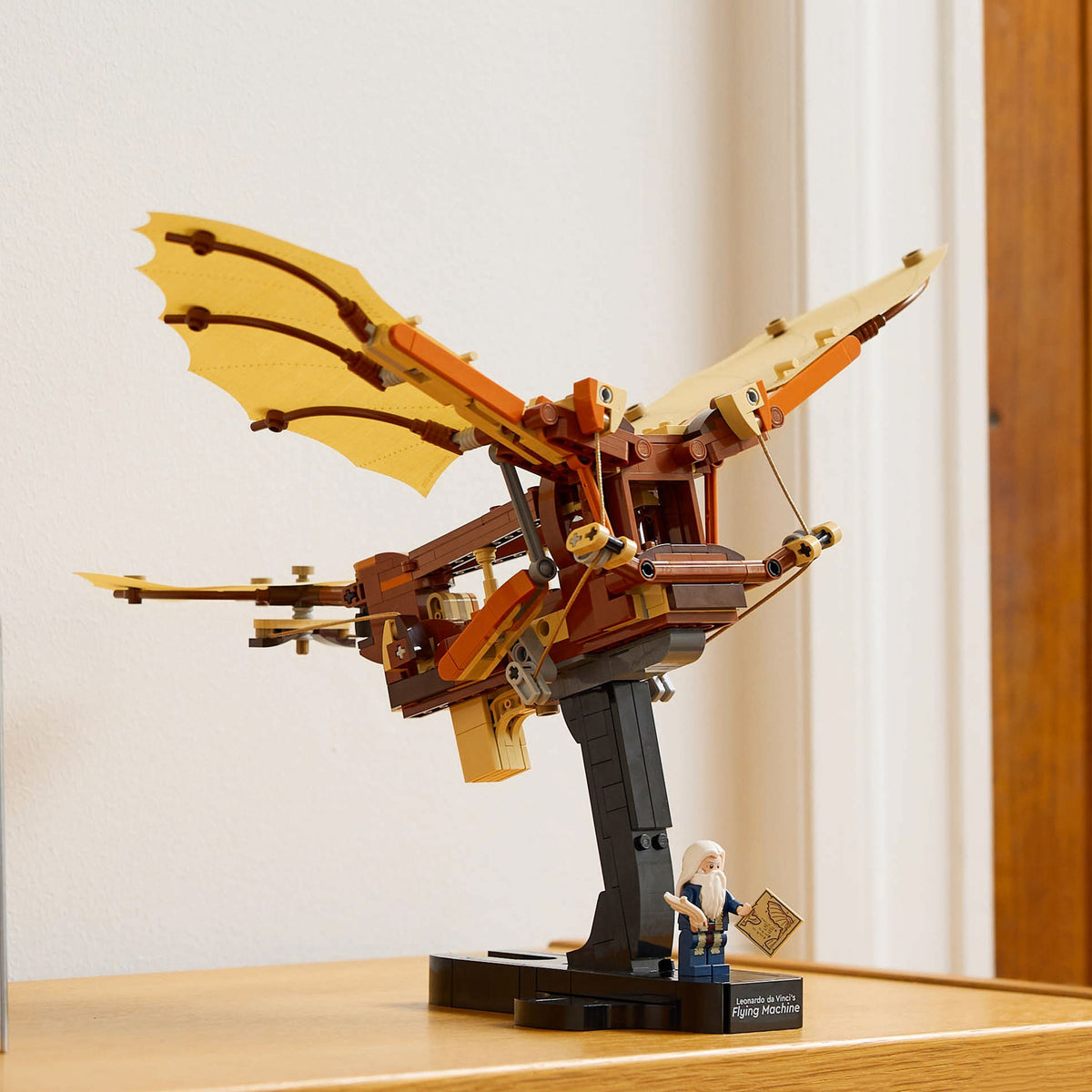 LEGO? Icons Leonardo da Vinci's Flying Machine