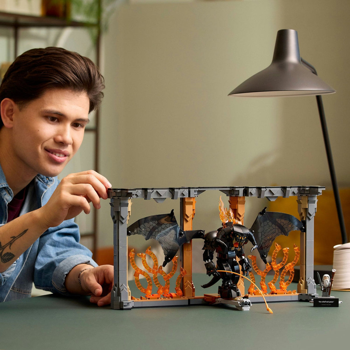 LEGO? Icons The Lord of the Rings: Balrog? Book Nook