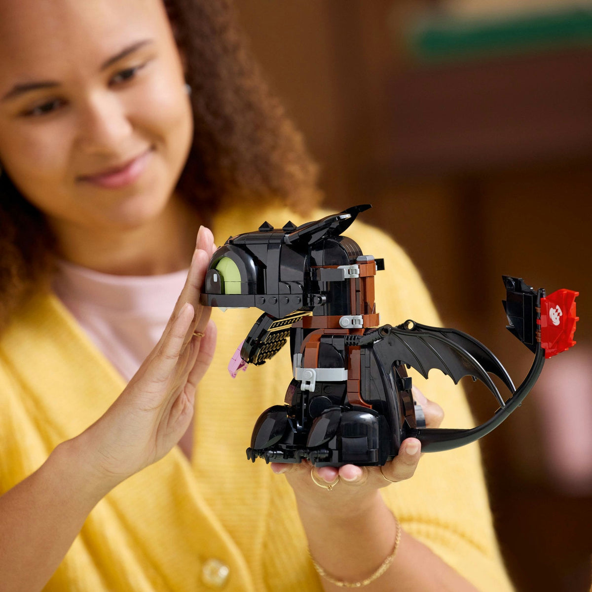 LEGO? Icons How to Train Your Dragon: Toothless