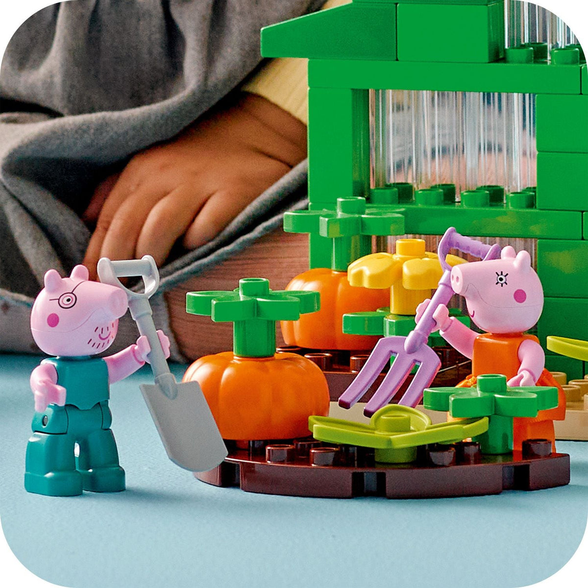LEGO? DUPLO? Peppa Pig Grandpa Pig's Garden and Greenhouse