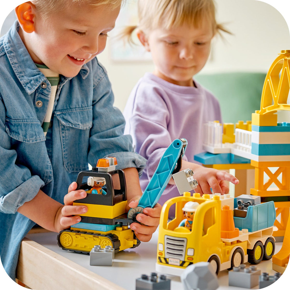 LEGO? DUPLO? Town 3-in-1 Construction Site and Vehicles