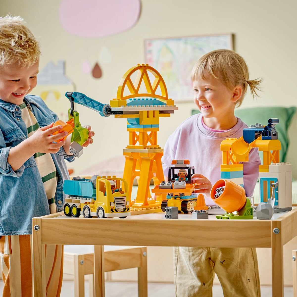 LEGO? DUPLO? Town 3-in-1 Construction Site and Vehicles