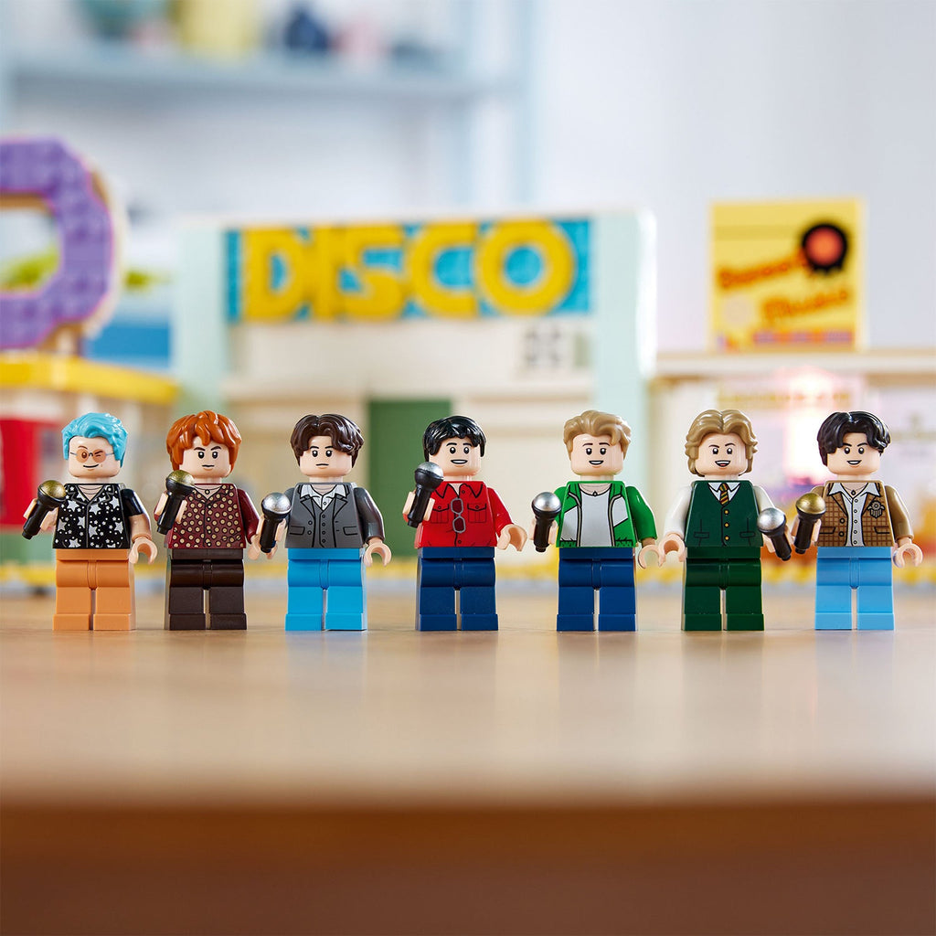 LEGO? Ideas BTS Dynamite
