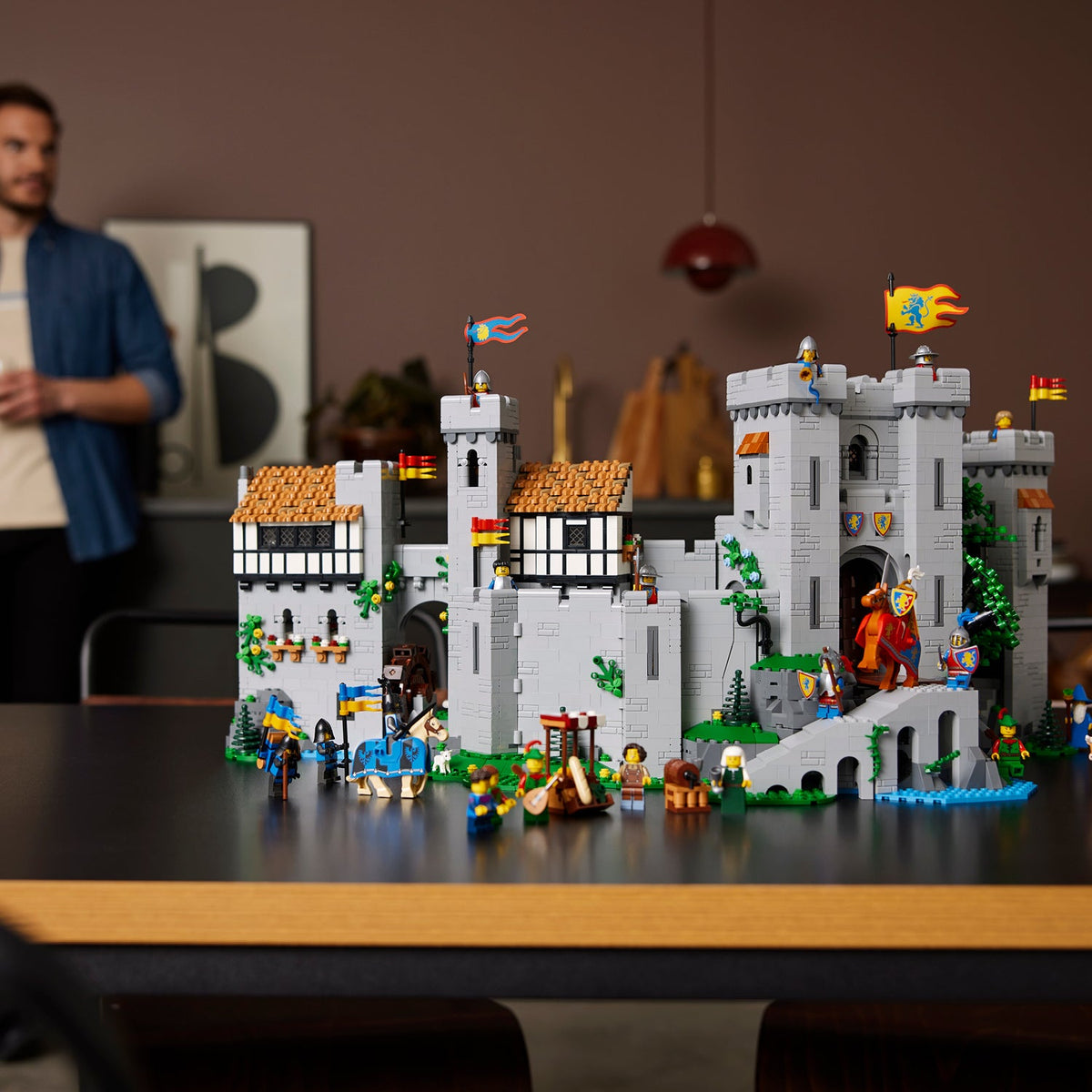 LEGO? Icons Lion Knights'?Castle