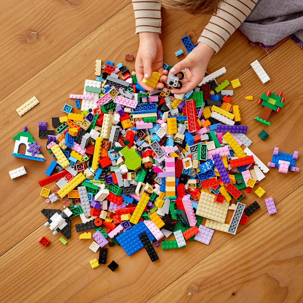 LEGO? Classic Creative Brick Box