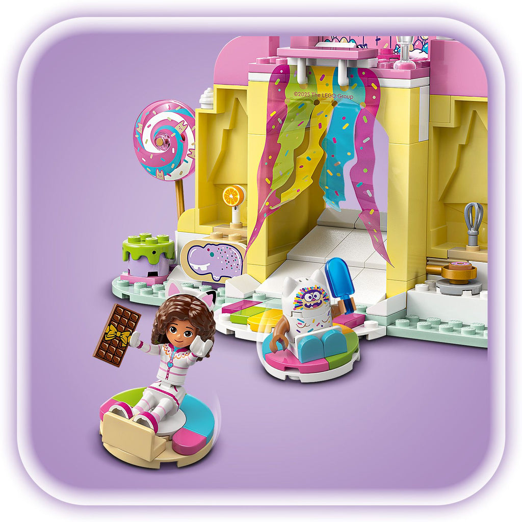 LEGO? Gabby's Dollhouse Sweet Treat Mountain & Kitty Garden