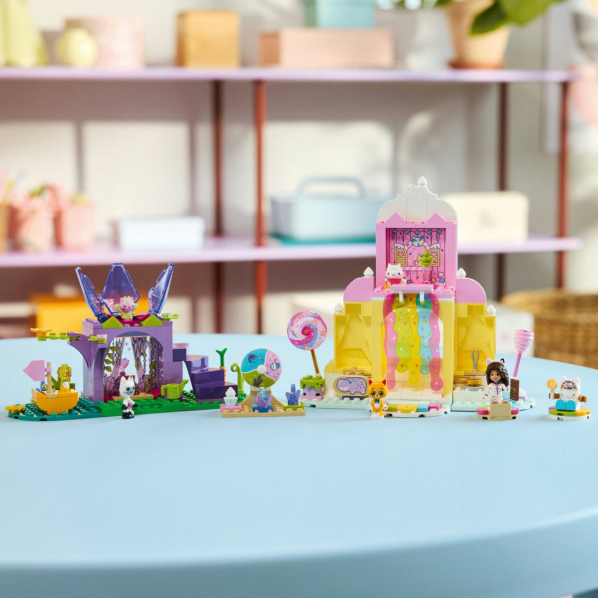 LEGO? Gabby's Dollhouse Sweet Treat Mountain & Kitty Garden