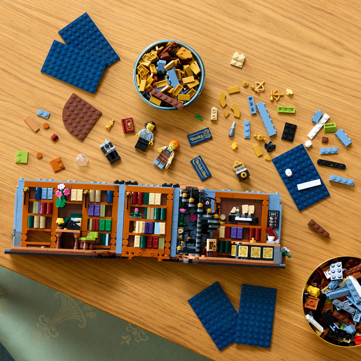 LEGO? Icons Bookshop: Book Nook