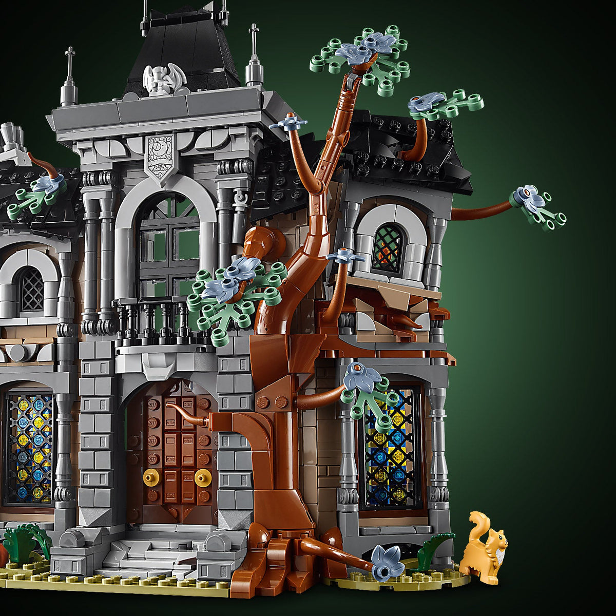 LEGO? Icons Mayor Manor