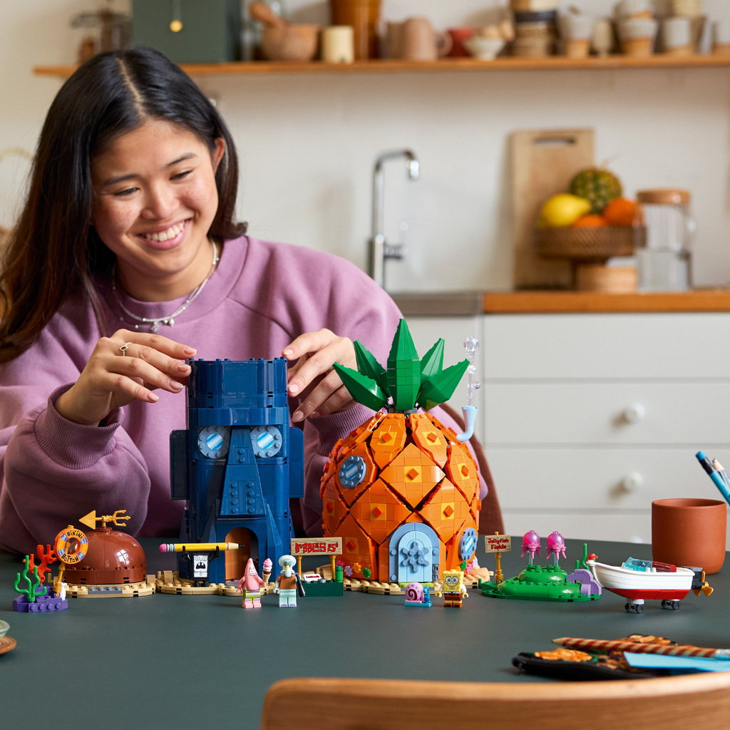 LEGO? Icons SpongeBob SquarePants: Bikini Bottom