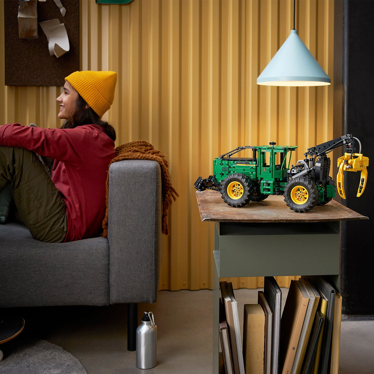 LEGO? Technic John Deere 948L-II Skidder