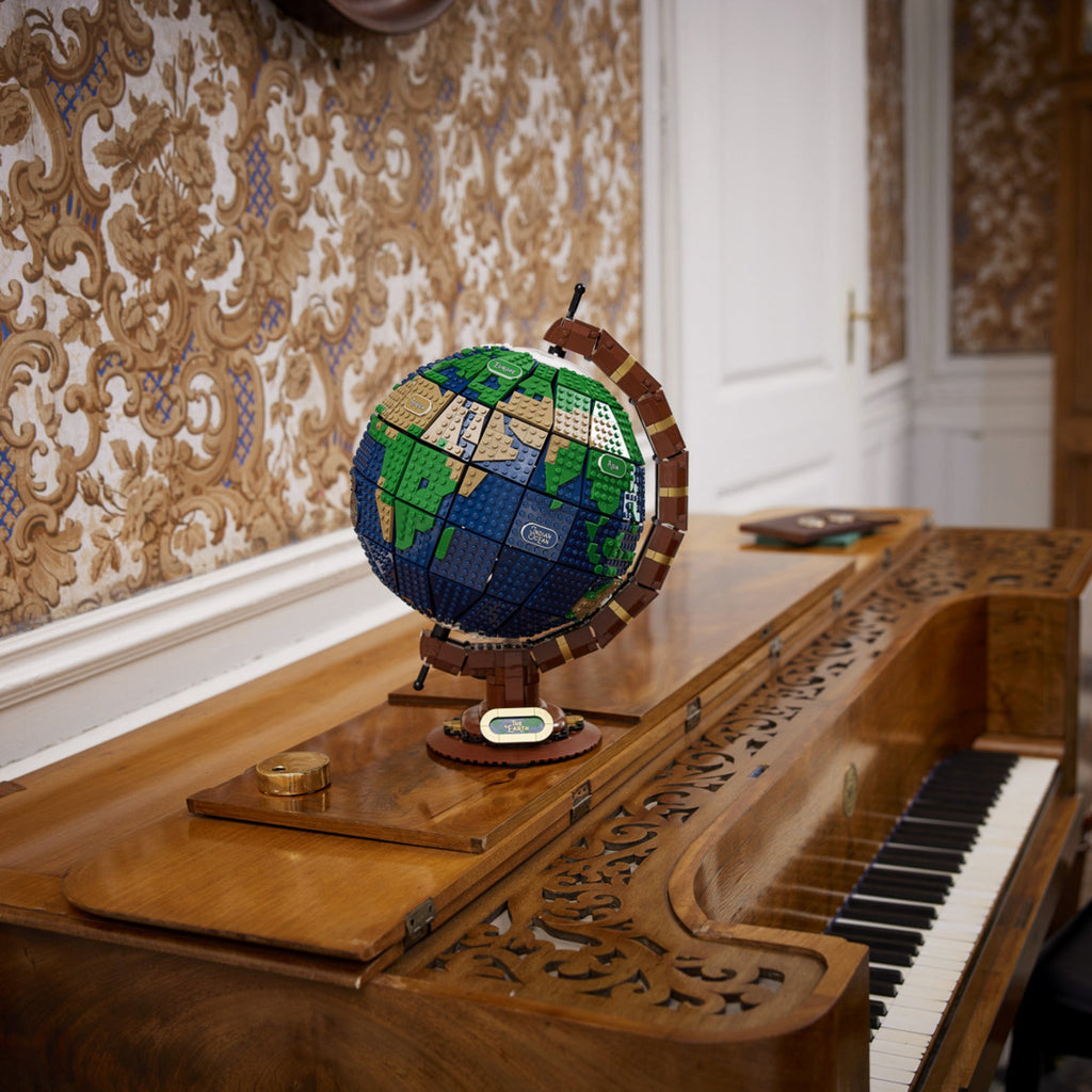 LEGO? Ideas The Globe