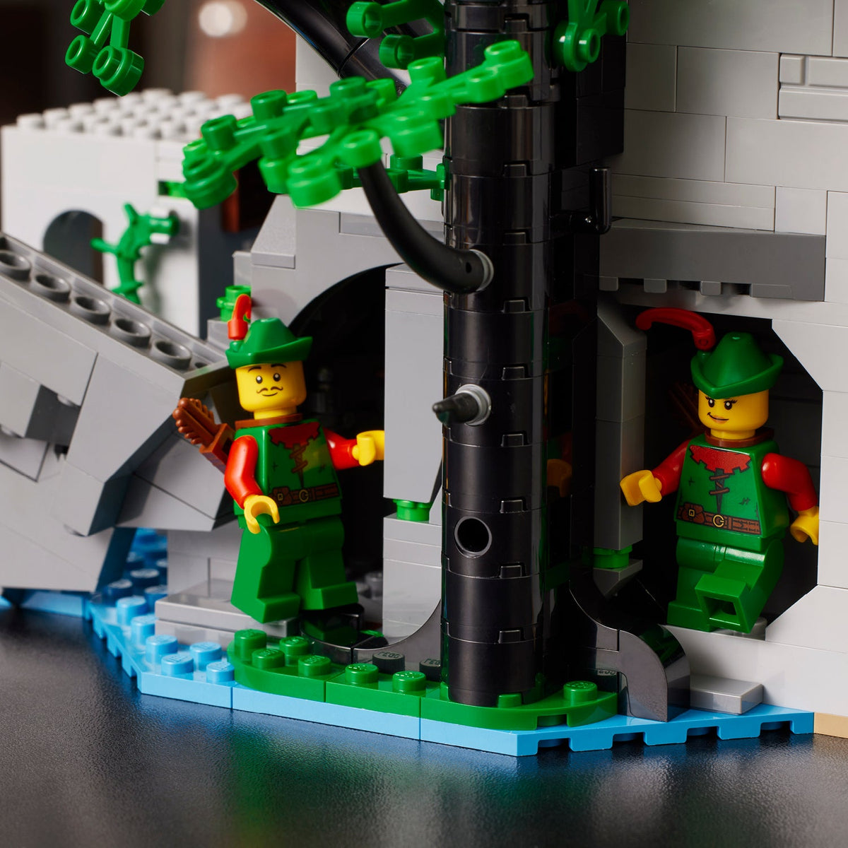 LEGO? Icons Lion Knights'?Castle