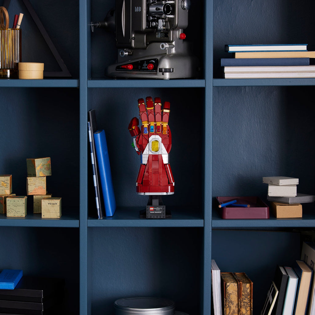 LEGO? Marvel Nano Gauntlet