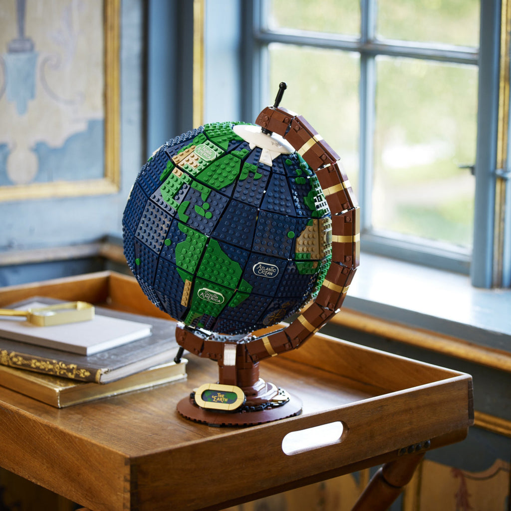 LEGO? Ideas The Globe