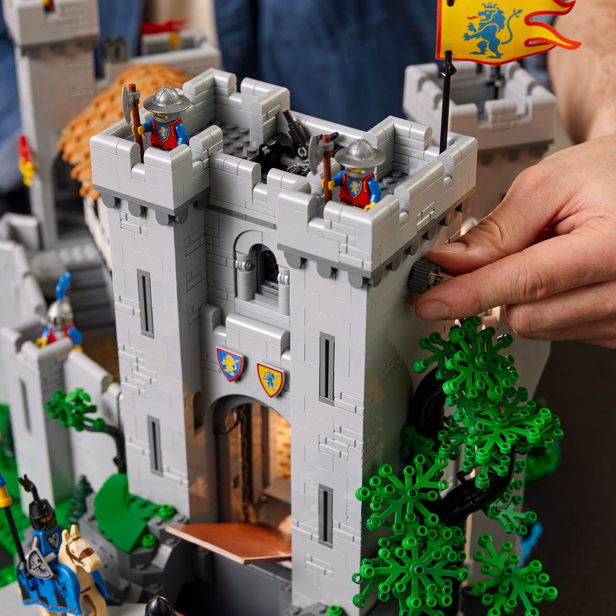 LEGO? Icons Lion Knights'?Castle