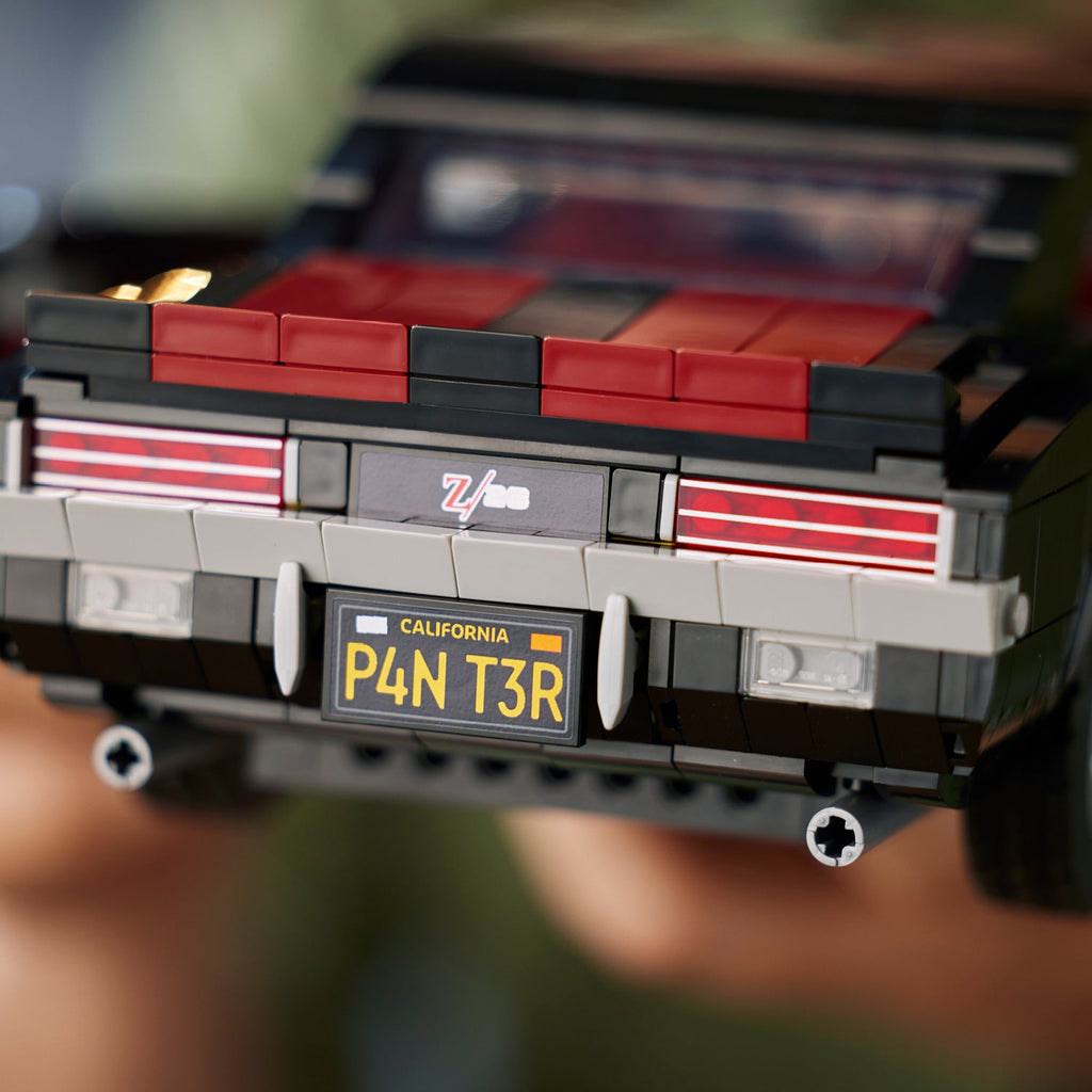 LEGO? Icons Chevrolet Camaro Z28