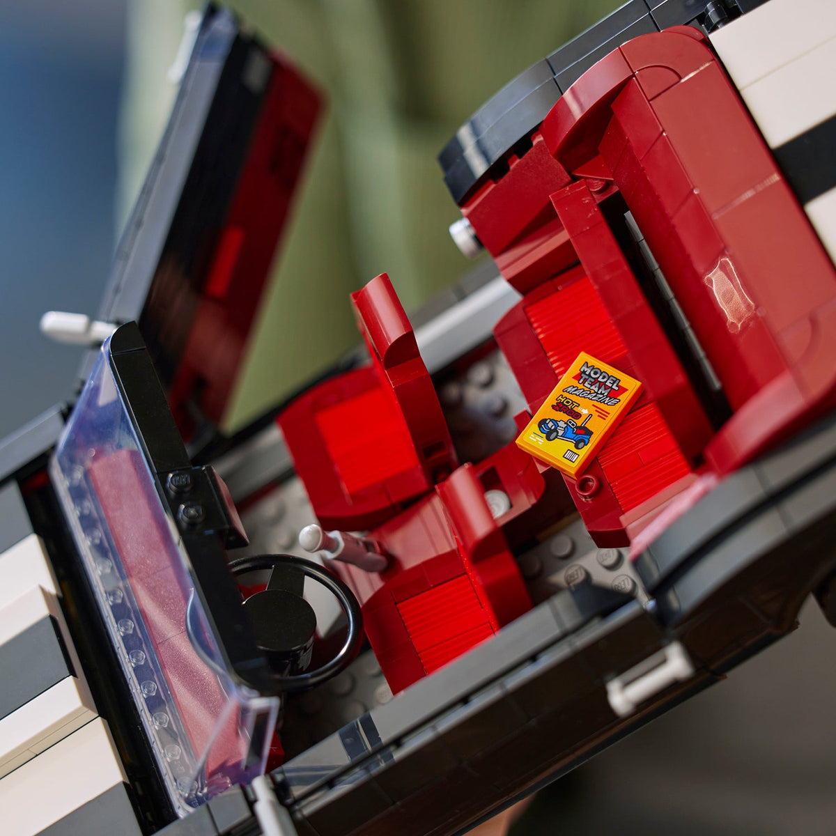 LEGO? Icons Chevrolet Camaro Z28