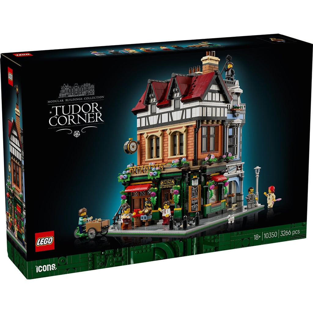 LEGO? Icons Tudor Corner