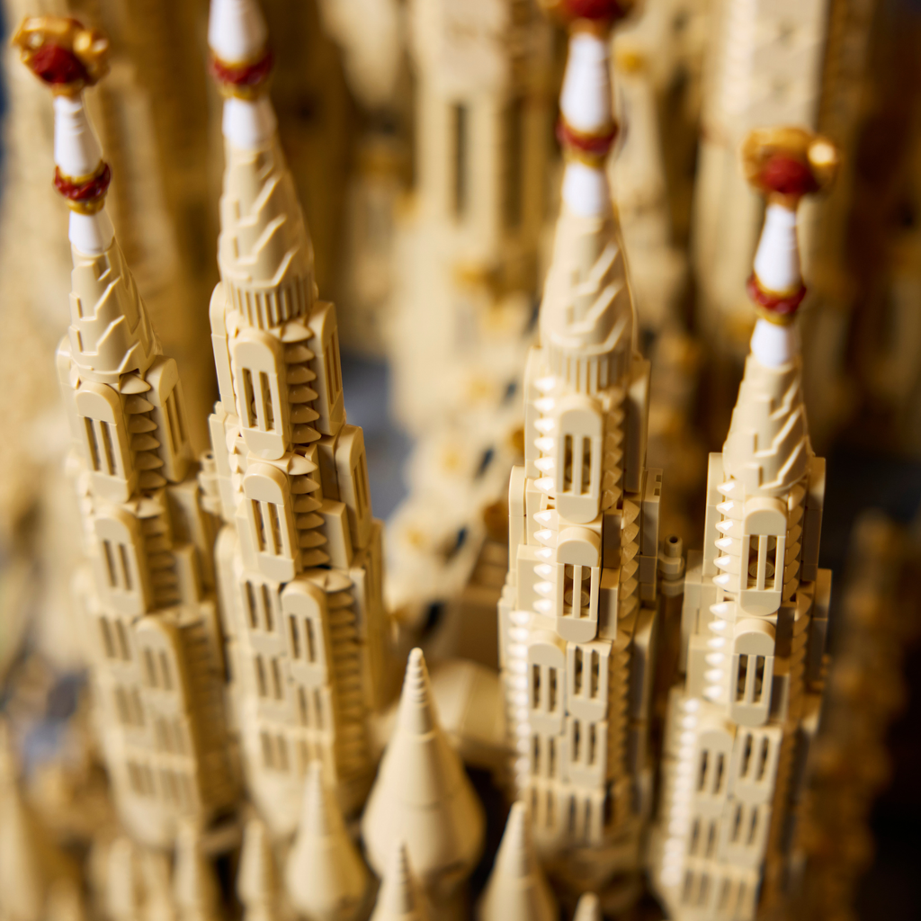 LEGO? Architecture Sagrada Fam³àlia