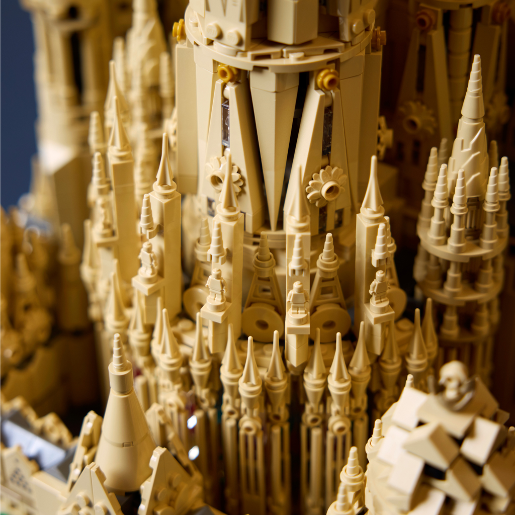 LEGO? Architecture Sagrada Fam³àlia