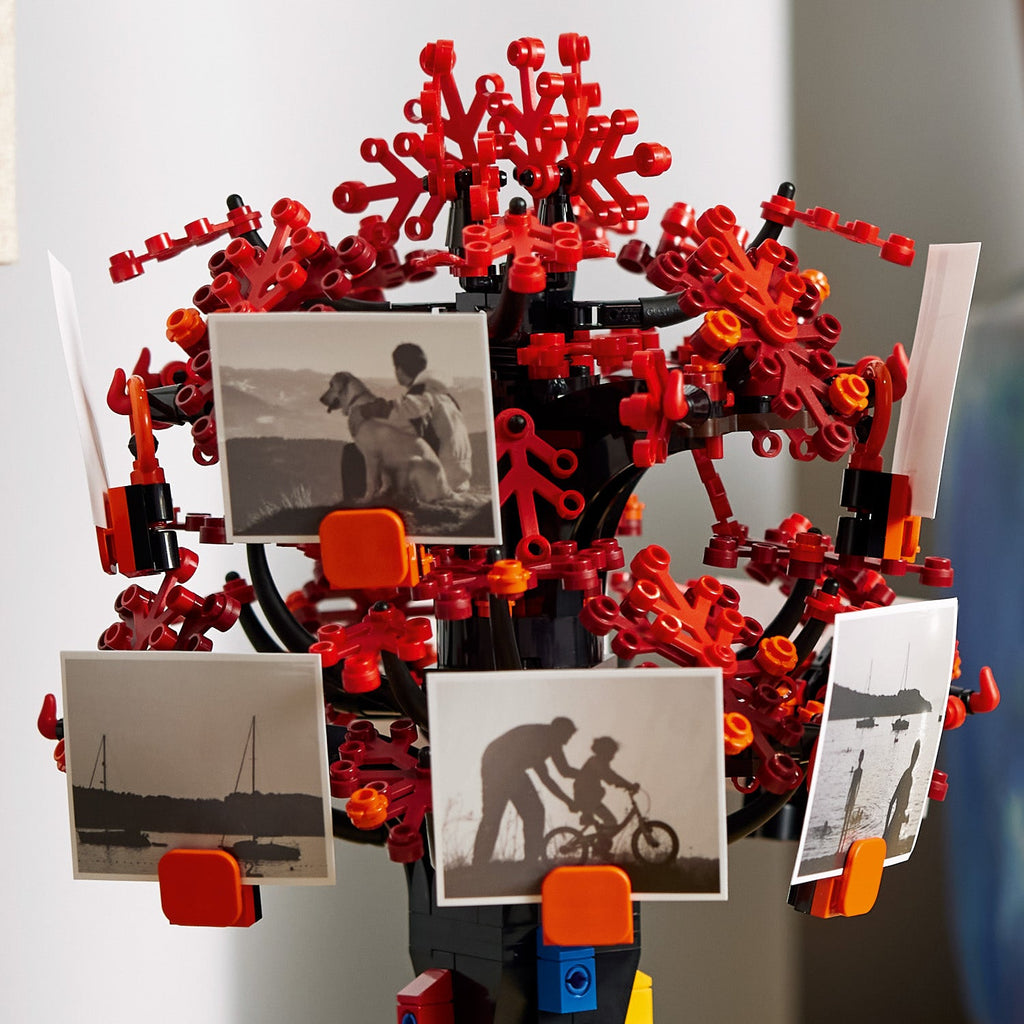 LEGO? Ideas Family Tree