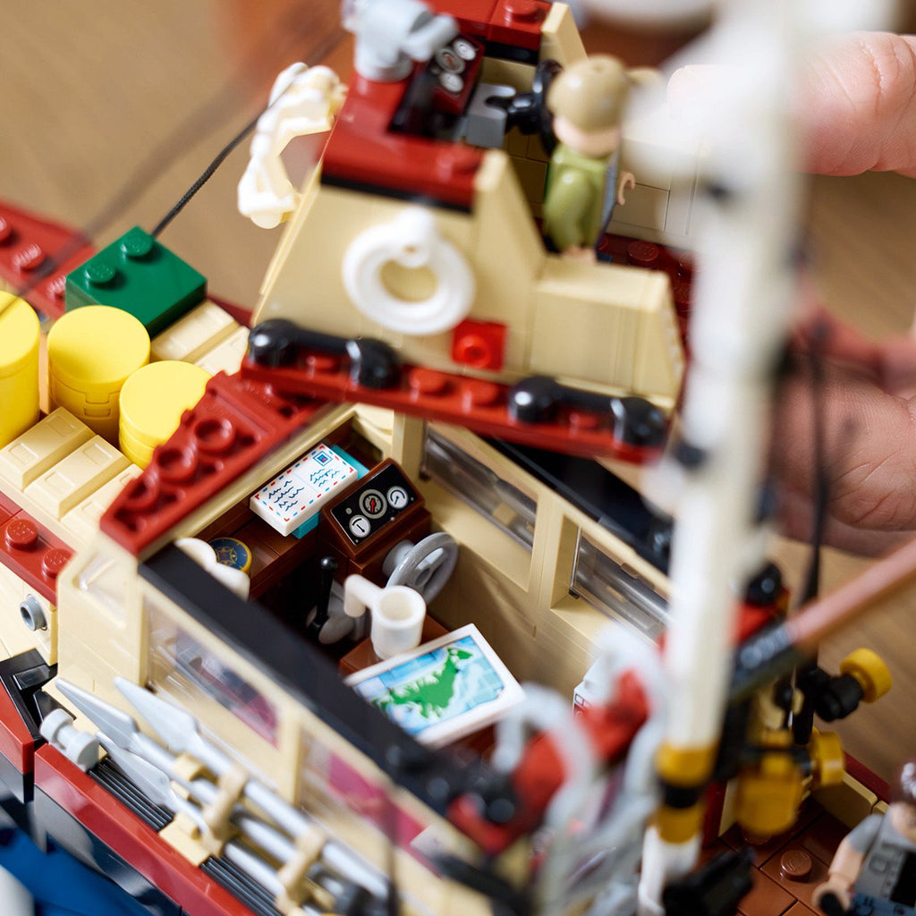LEGO? Ideas Jaws