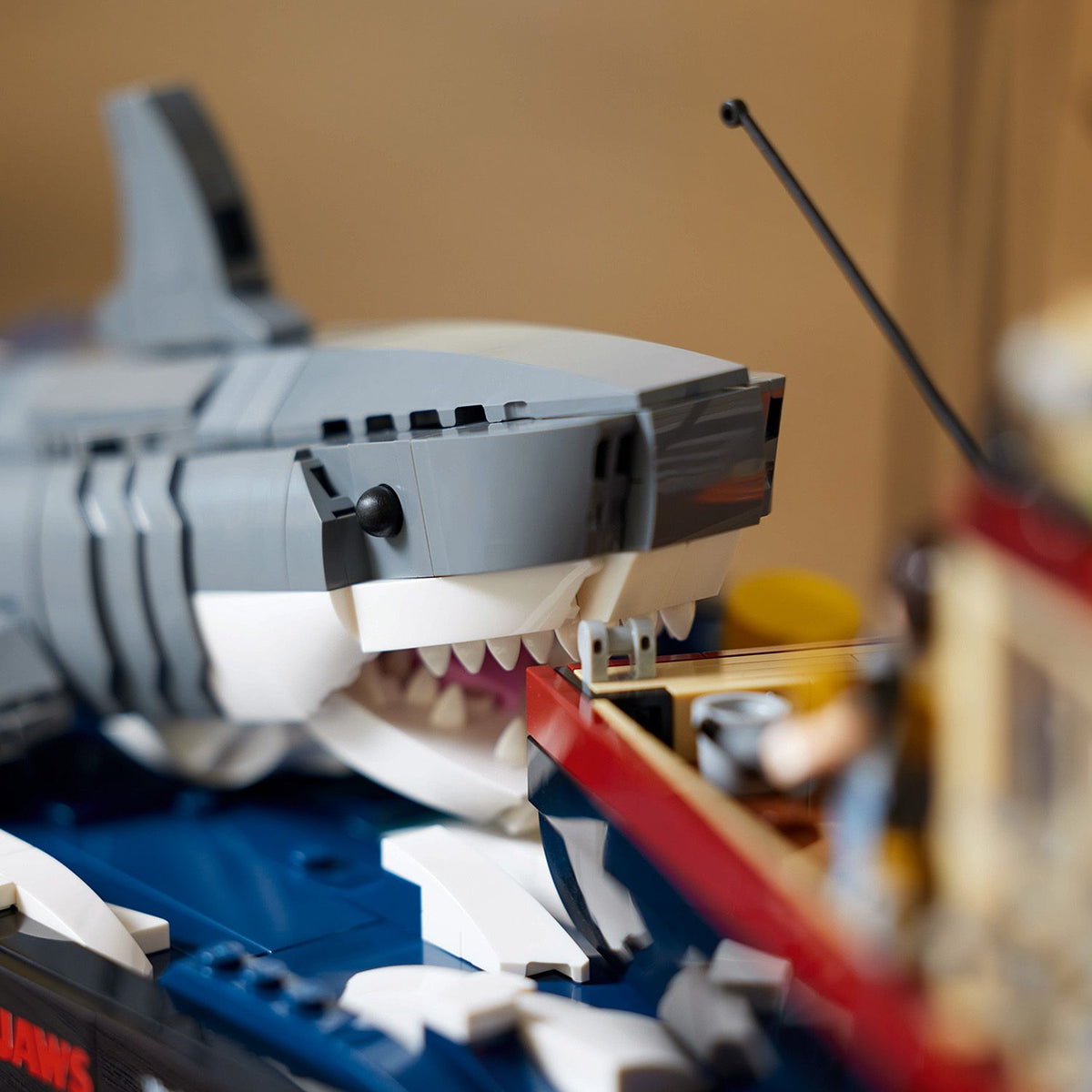 LEGO? Ideas Jaws