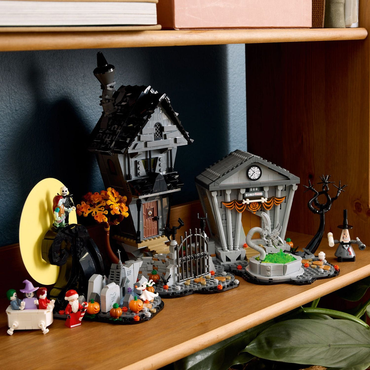 LEGO? Ideas Disney Tim Burton's The Nightmare Before Christmas