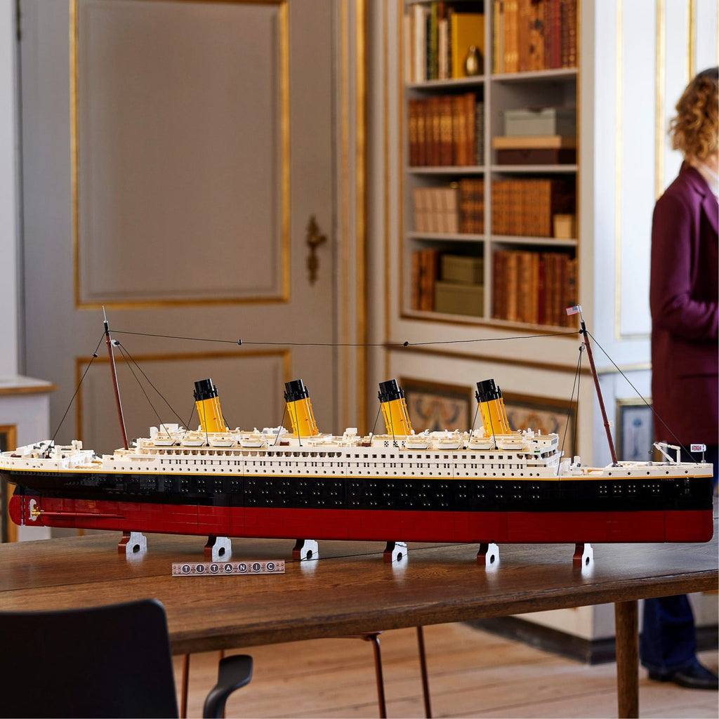 LEGO? Titanic