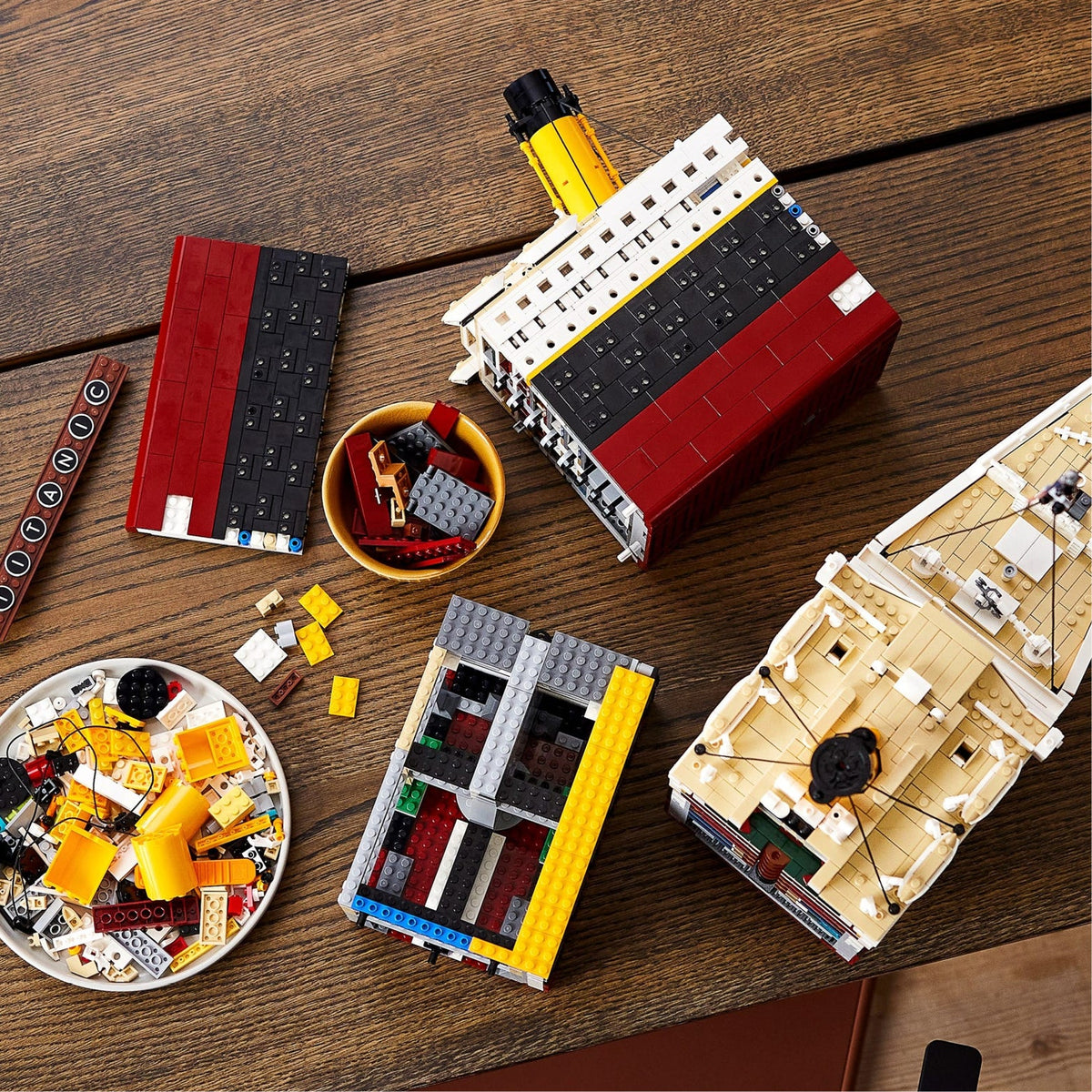 LEGO? Titanic