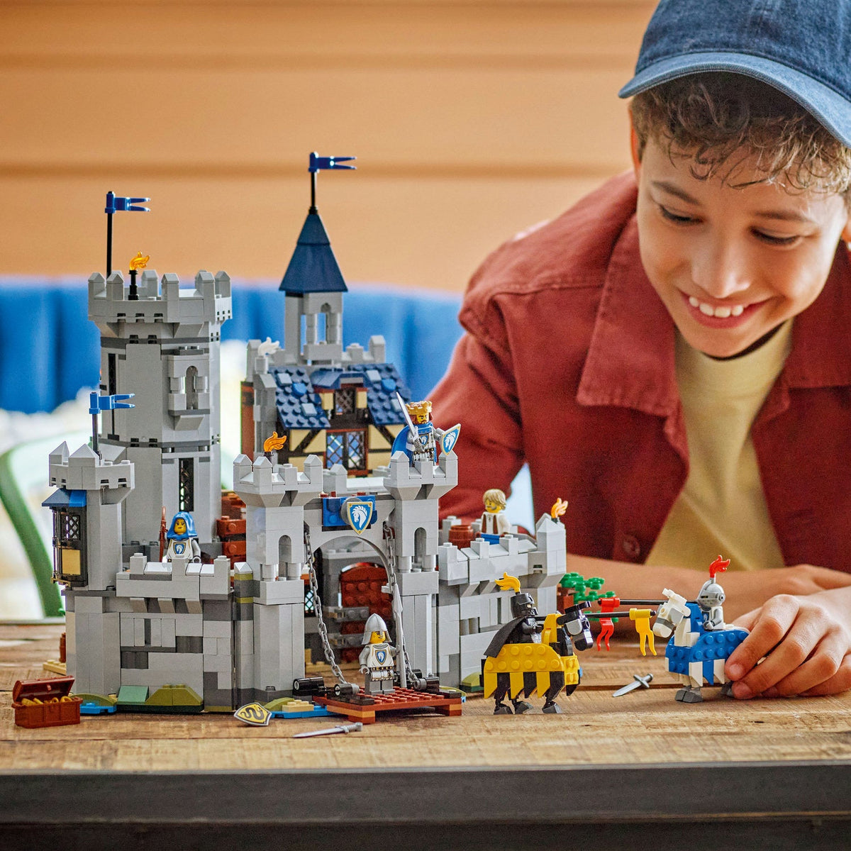 LEGO? Creator 3-in-1 Medieval Horse Knight Castle