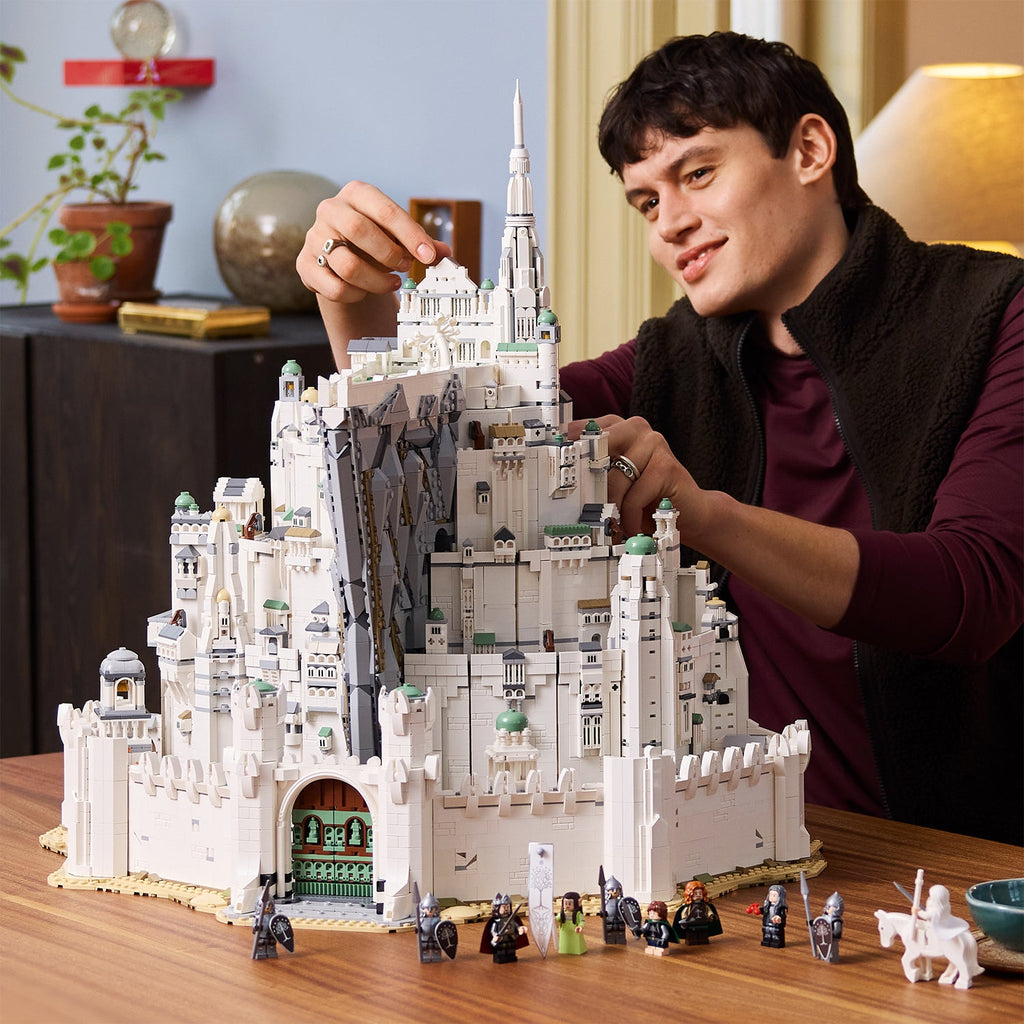LEGO? Icons The Lord of the Rings: Minas Tirith?