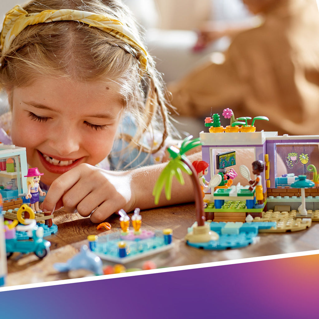 LEGO? Friends? Vacation Beach House