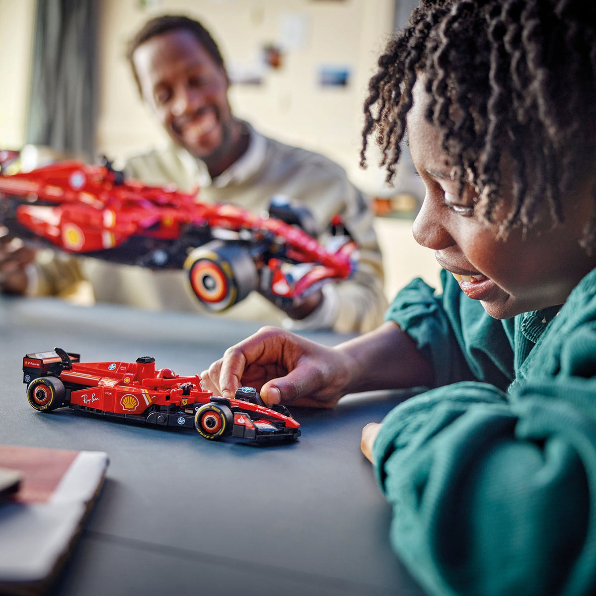 LEGO? Technic Ferrari SF-24 F1? Car