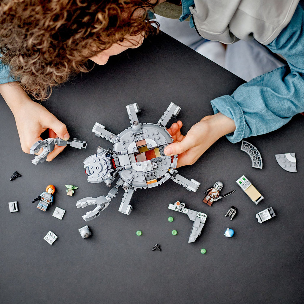 LEGO? Star Wars? Spider Tank