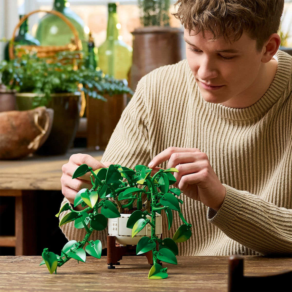 LEGO? Botanicals Hanging Golden Pothos