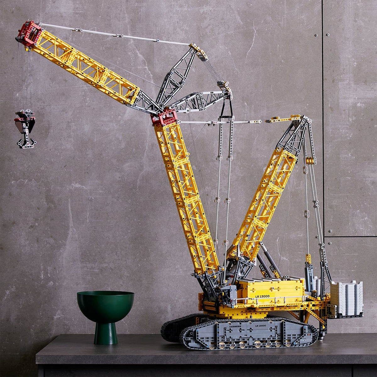 LEGO? Technic Liebherr Crawler Crane LR 13000